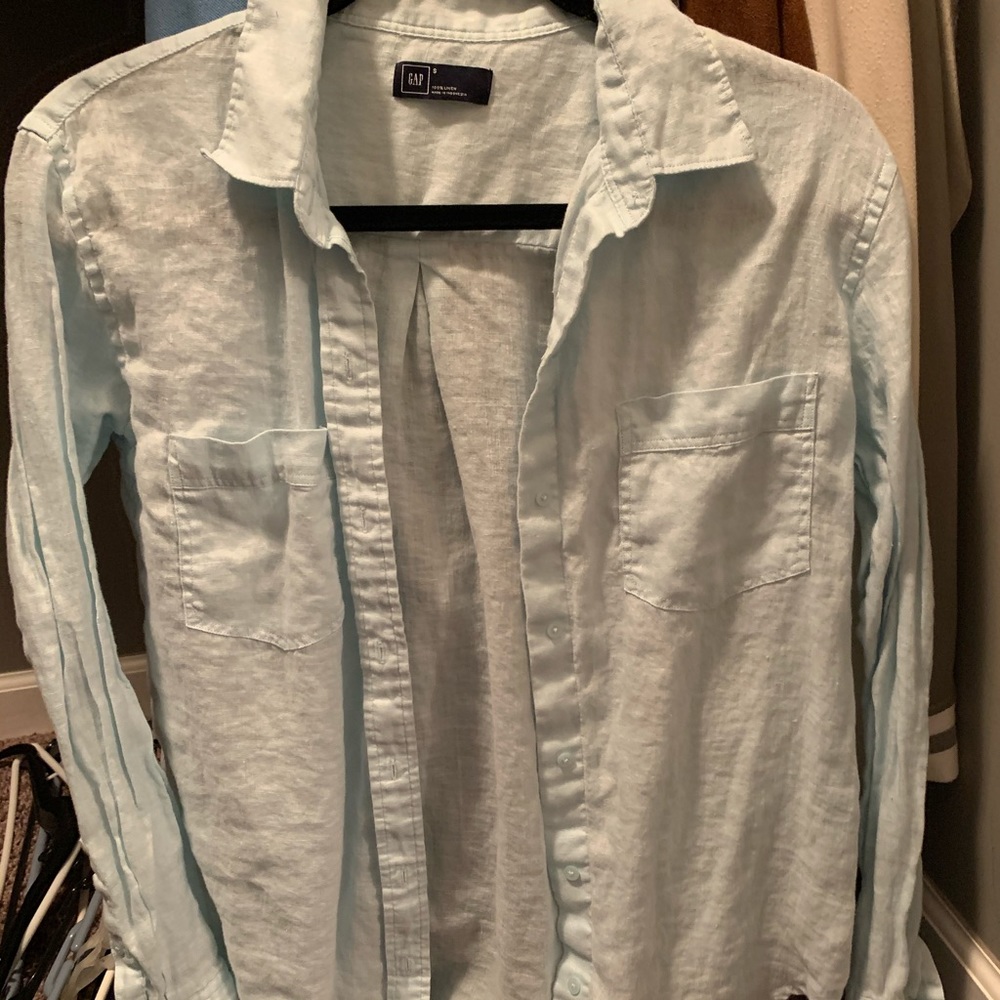 Gap linen light blue button up